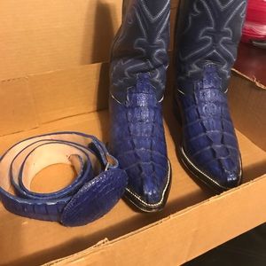 Authentic Alligator cowboy boots- like new